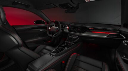 audi_e-tron_gt_rs_2025-222x-jpg