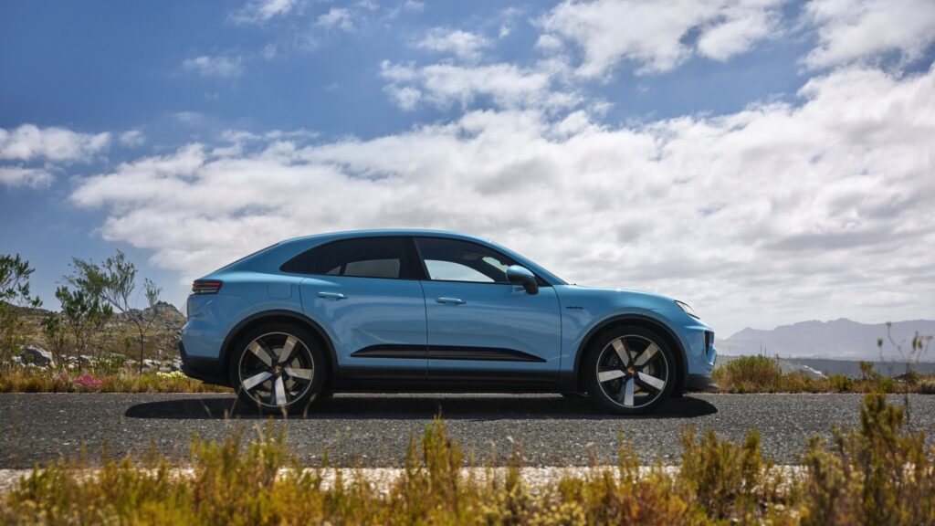 porsche_macan_electric_2024-062x-jpg